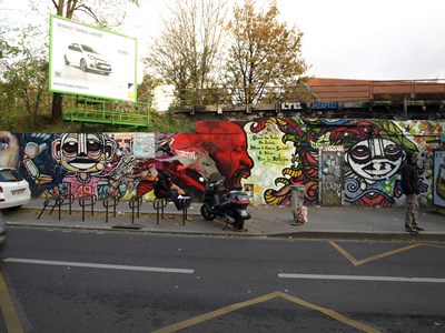 photo graffiti Paris 19eme arrondissement